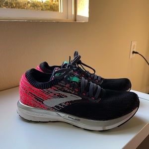 Women’s Brooks Ricochet